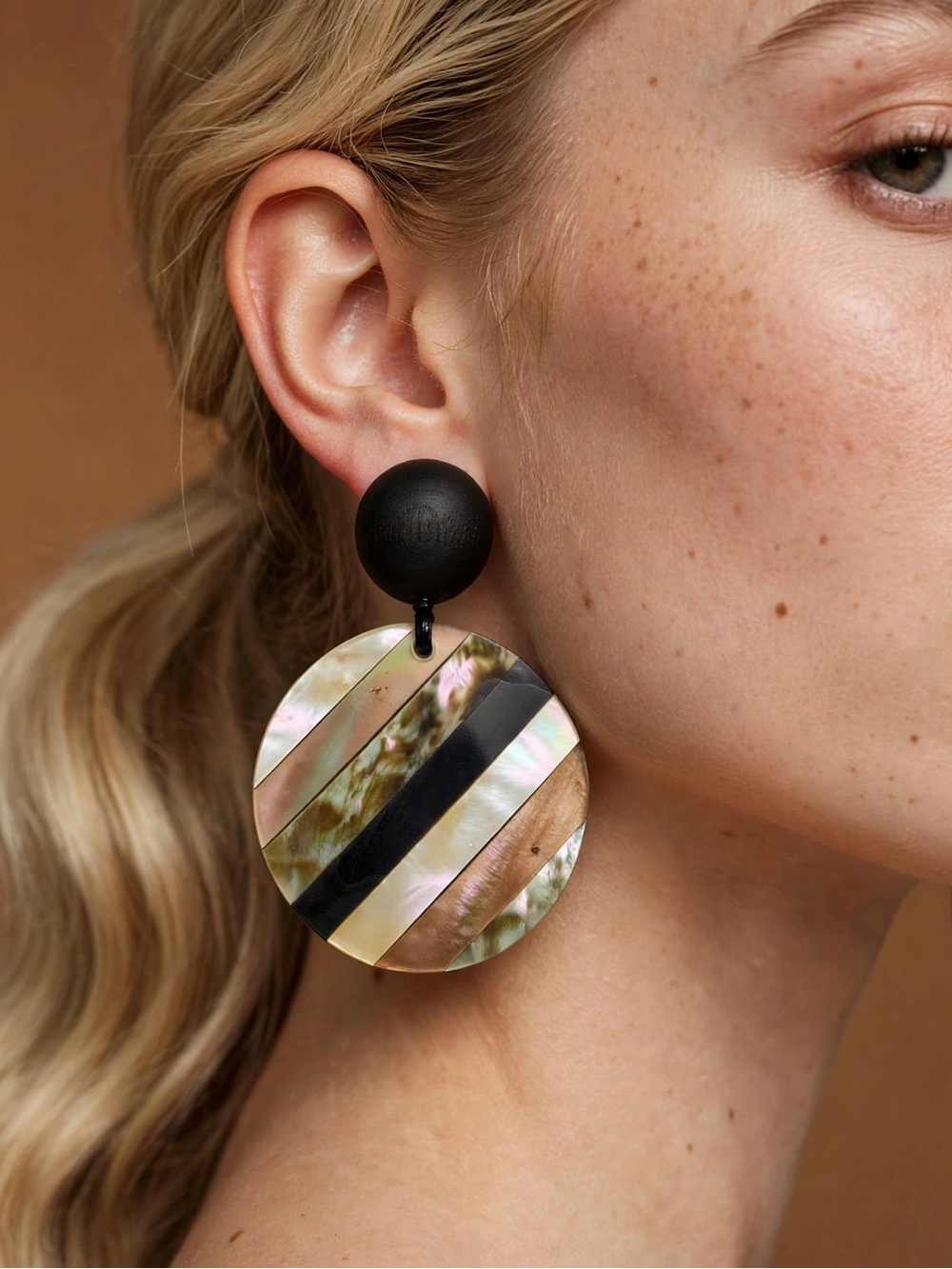 New Amimi Handmade Wood Mother Of Pearl Striped Disc Earrings Black S925 Posts